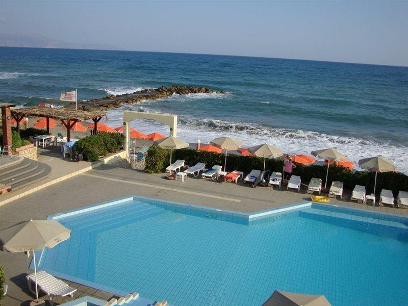 Hotel Haris On The Beach Agia Marina 外观 照片